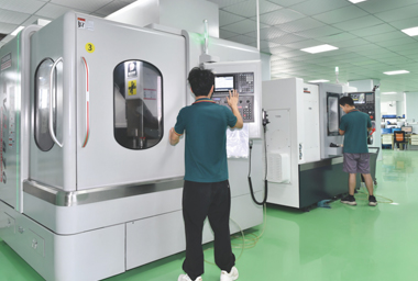 CNC Universal Grinding Machine